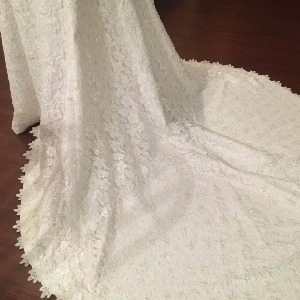 Elegant White Floral Gown - Picture 6 of 7